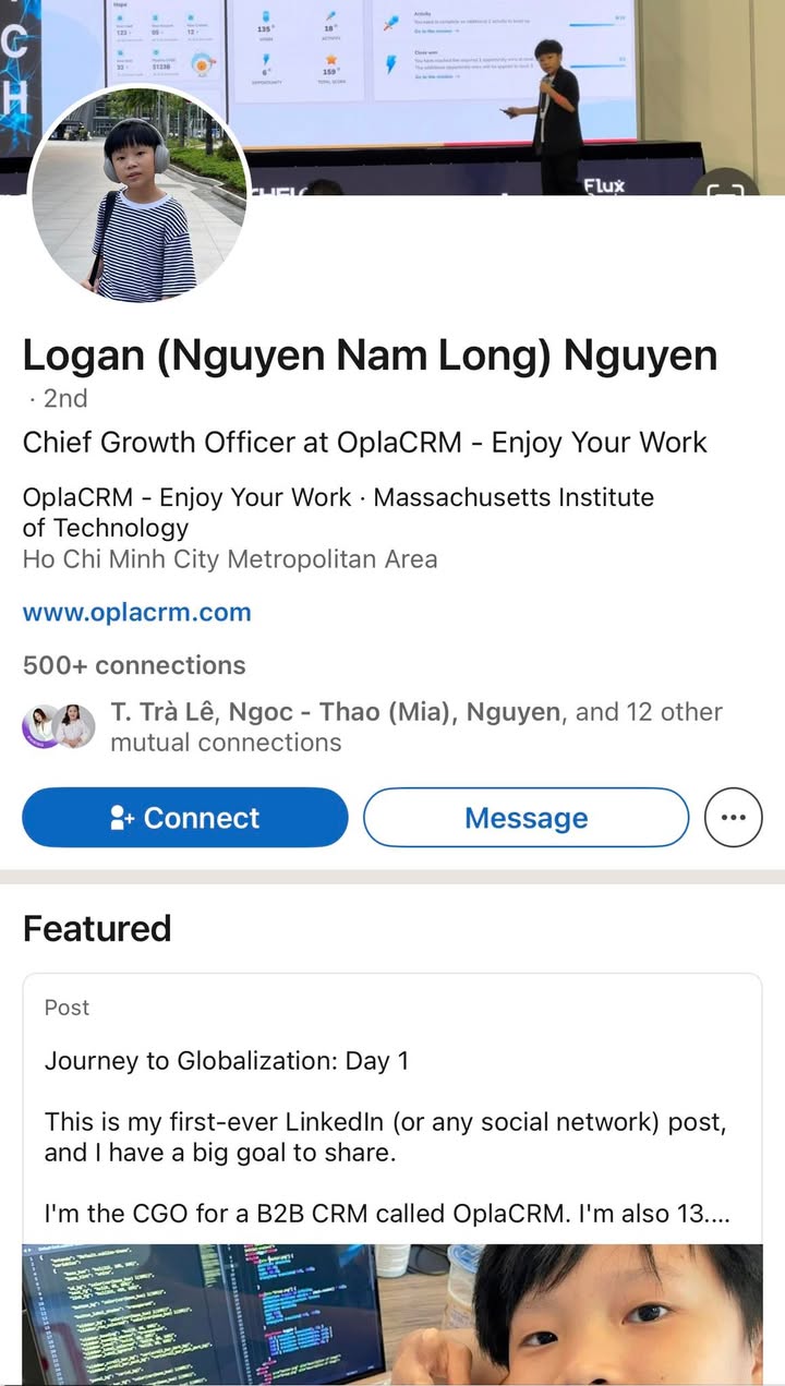 Anh em ạ, trong khi chúng ta đang code ngày code đêm để theo kịp thế hệ 8x, 9x thì ở đâu đó ngoài kia, gen Alpha đã gia nhập Linked với 1 profile không phải dạng vừa.