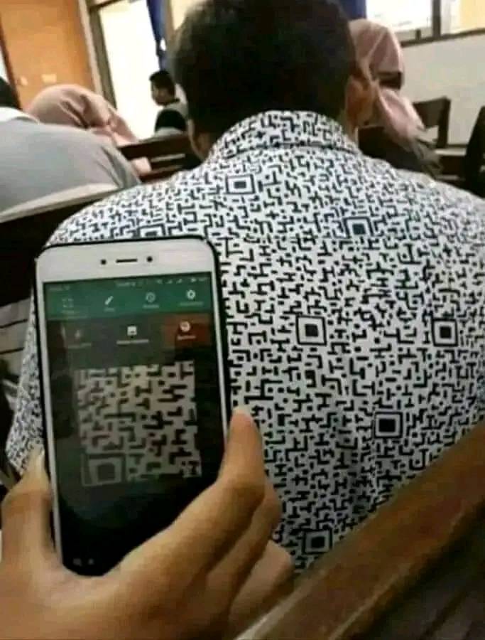 Tôi mời các ông vào quét mã QR🤣